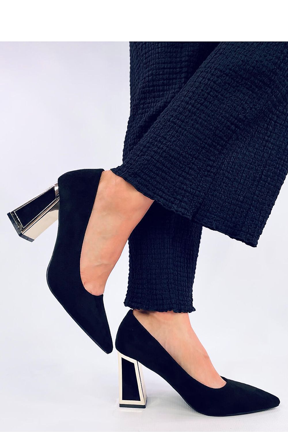 Classy pumps