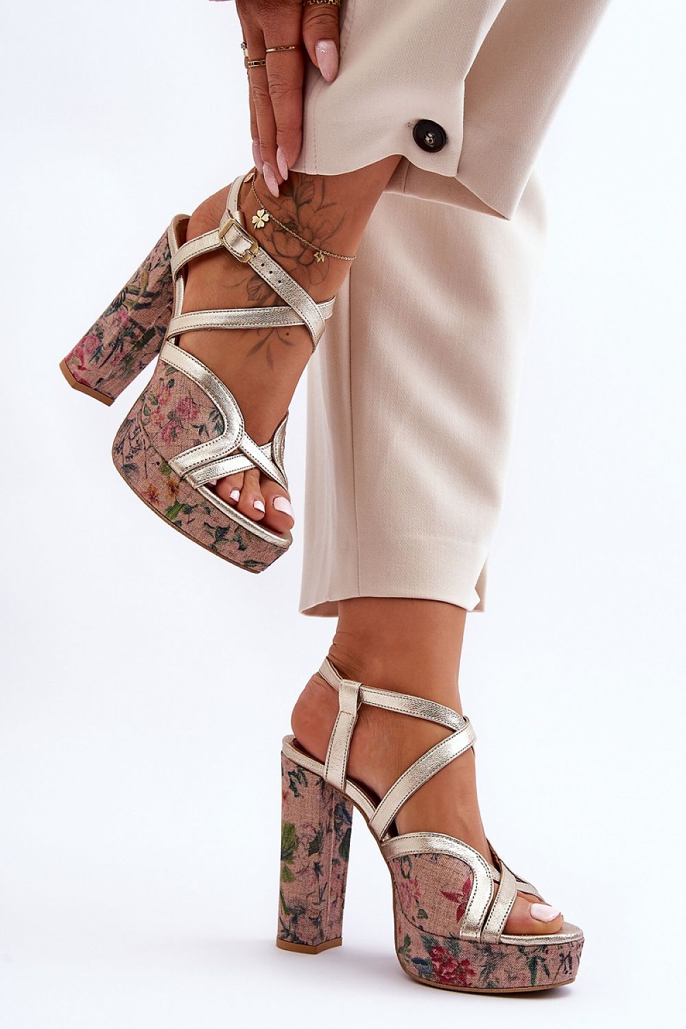 Sandalen op hak met print